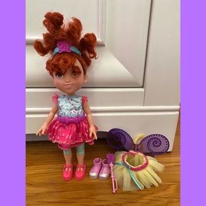 Fancy Nancy Doll w/ Extra Outfit